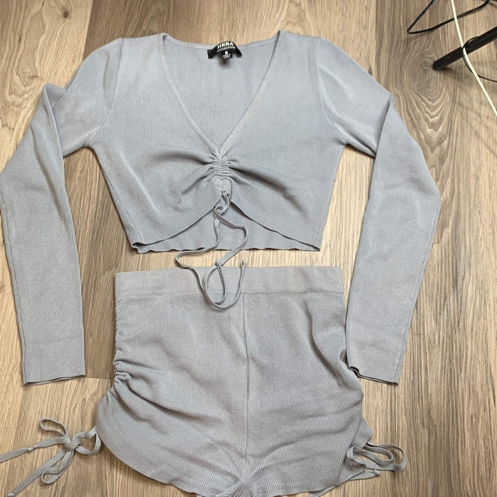 Two pc set